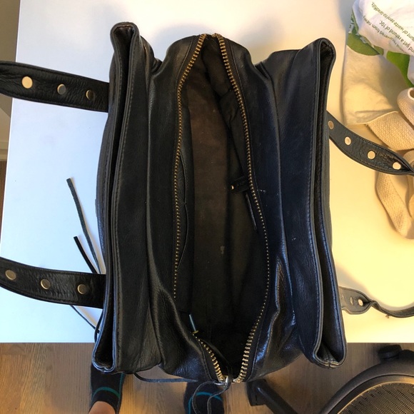 Botkier Trigger Bag - Picture 3 of 6